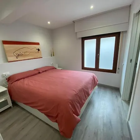 1 * Baiona